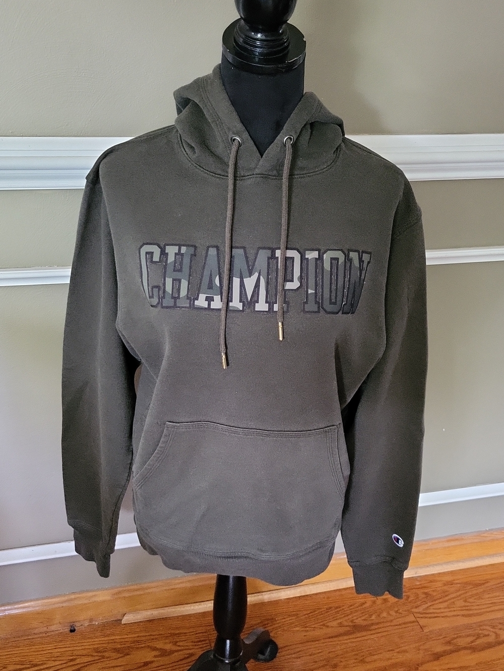 Champion Olive Green Crewneck Hoodie with Front Logo Size Small